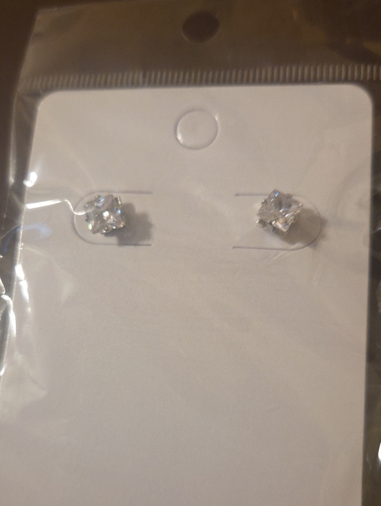 Jewelry - Bundle 3 pairs for $5 fashion earrings
